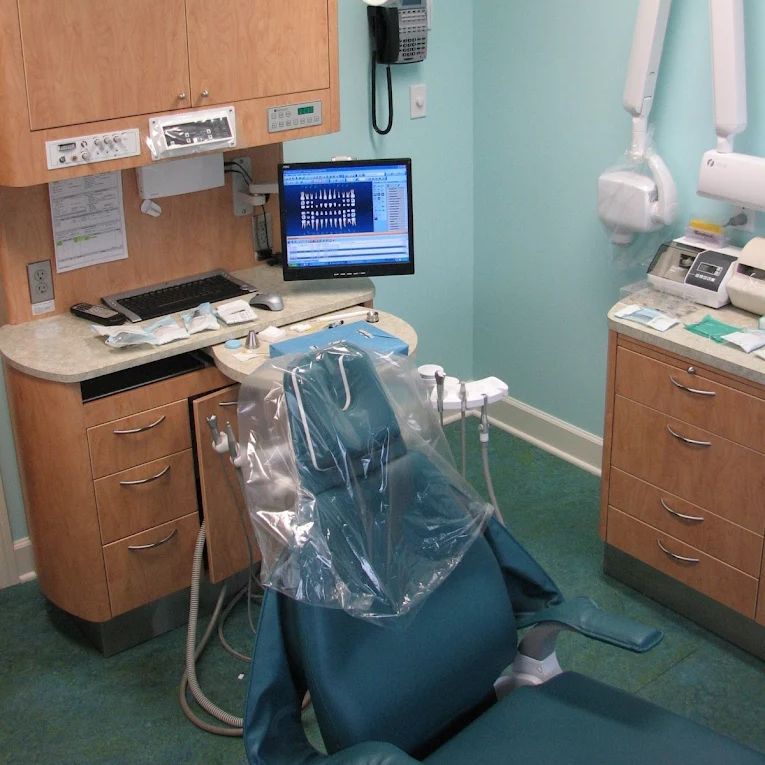 An exam room at Auburn Pediatric Dentistry